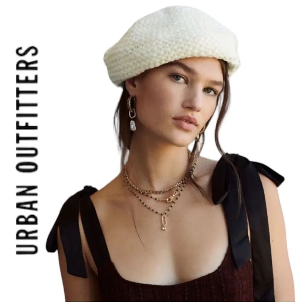 NEW UO Urban Outfitters Alexi Chunky Knit Ivory Beret